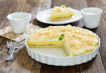 Kokos – banana pita: kremasti desert s prhkim tijestom i egzotičnim okusom Kokos - banana pita