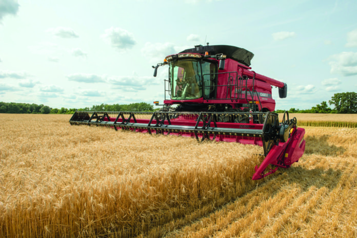 axial flow kombajn 6140 case