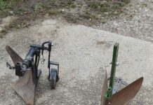 Plug za motokultivator