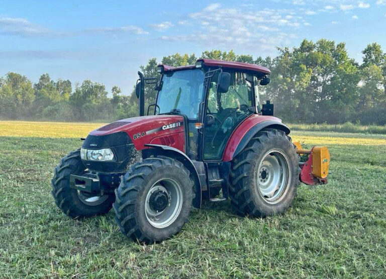 Case Farmall 85A