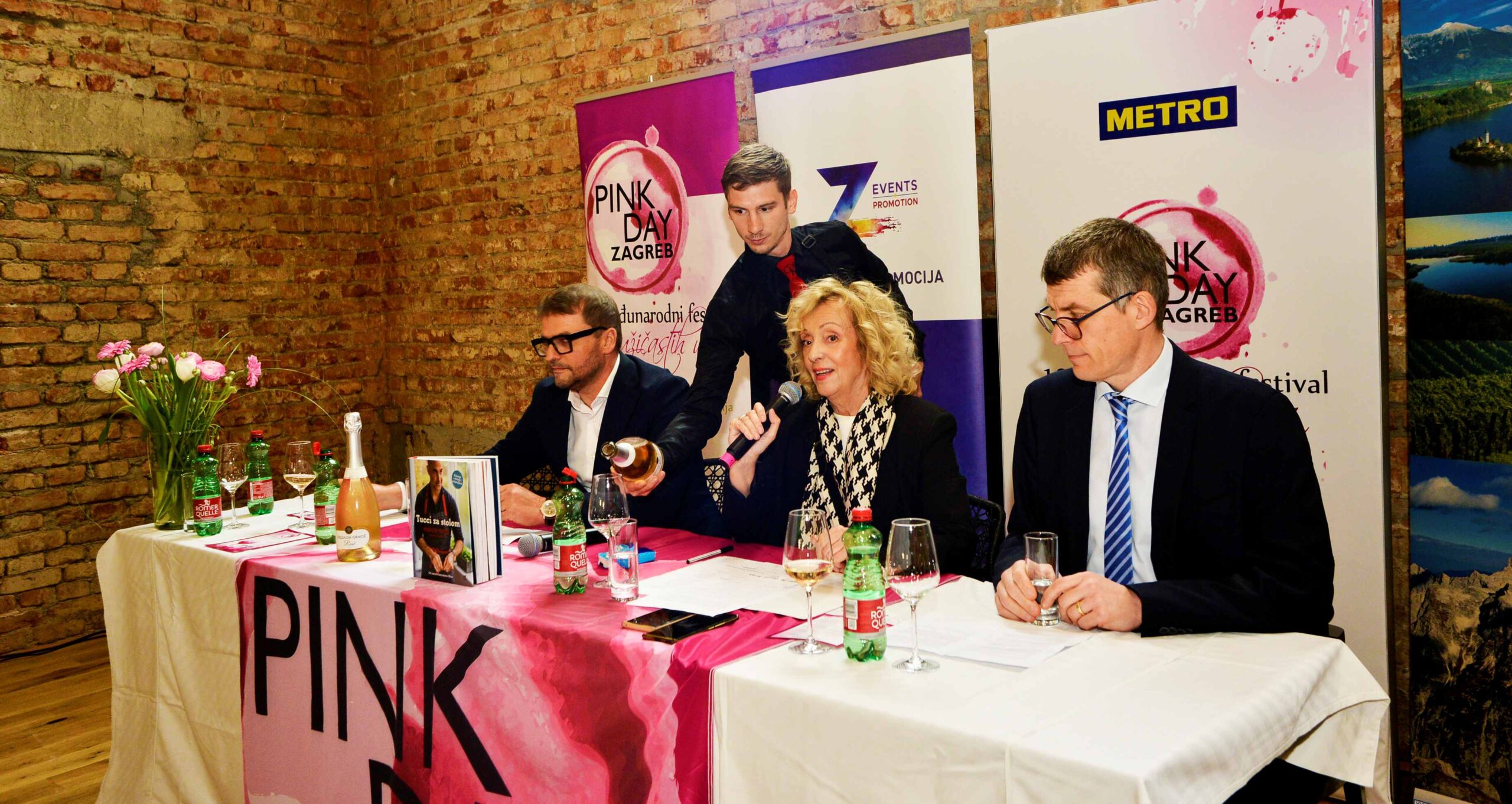 PINK DAY 14. 4. 26.. Belinić.1