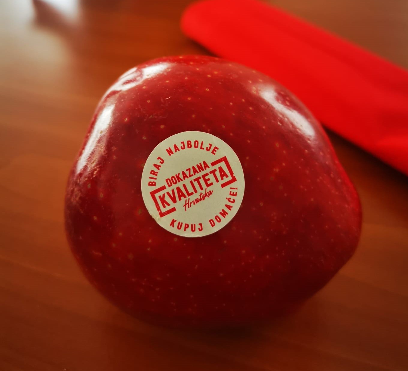 pz jabuka dokazana kvaliteta