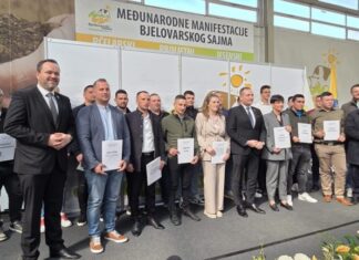 Uručeni ugovori u vrijednosti od 1.5 milijuna eura za uspostavu mladih poljoprivrednika