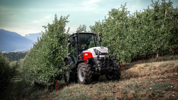 naslovna STEYR Traktoren_Spezial F CVT_Orchards