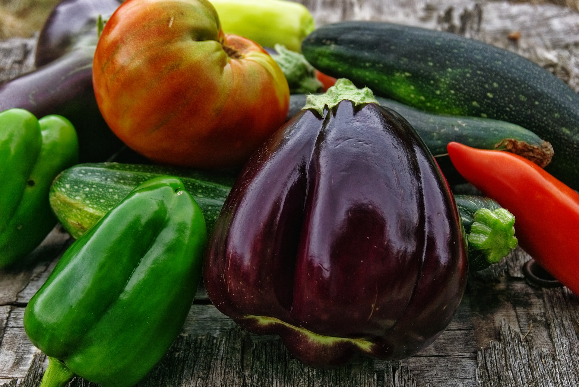 uzgoj i zaštita plodovitog povrća na otvorenom chromos agro